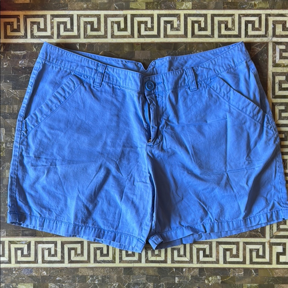 Columbia Women's Blue Cargo Shorts
